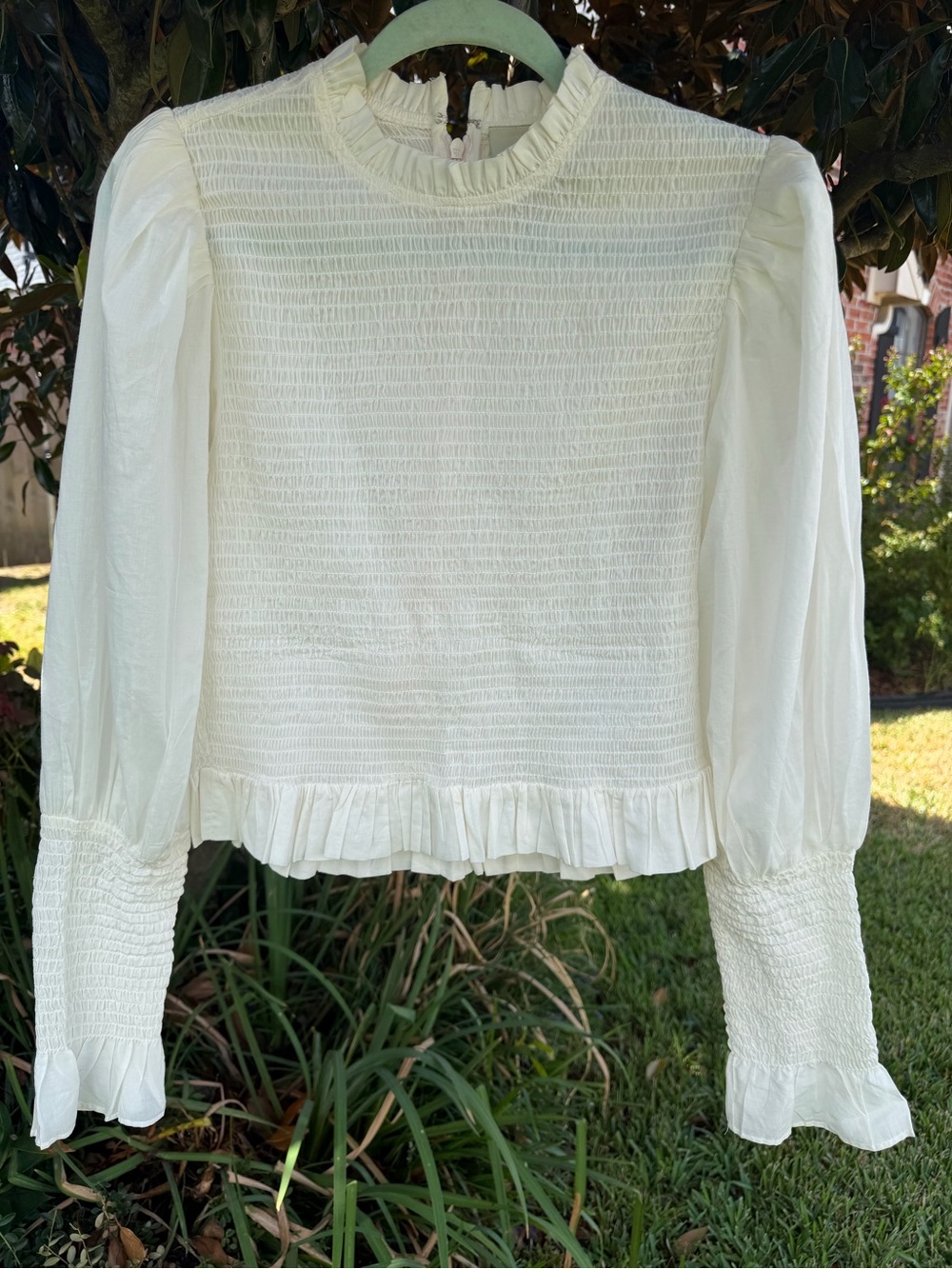 Farm Rio White Smocked Ruffle Long Sleeve Blouse Top Size L